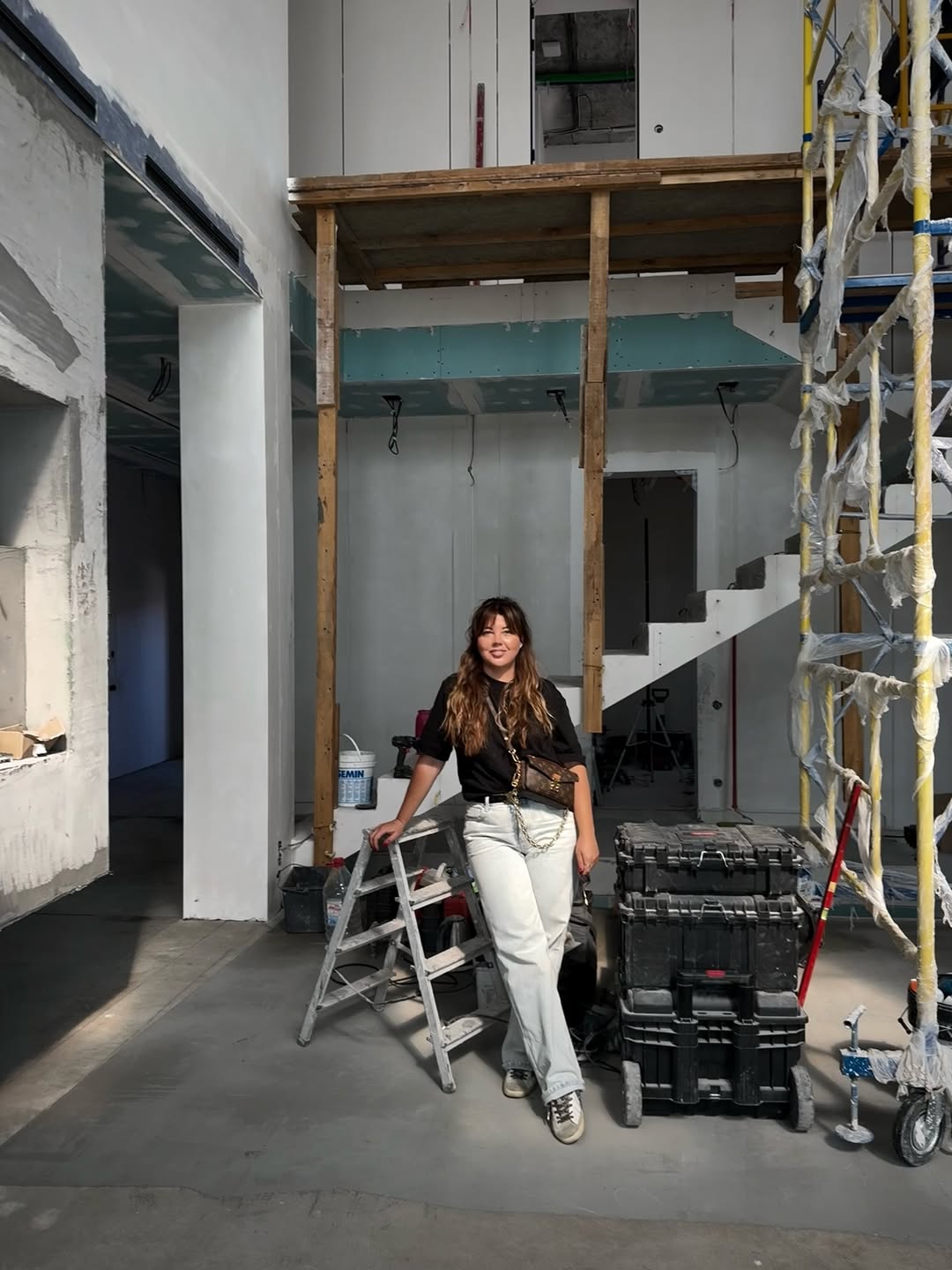 Victoria working